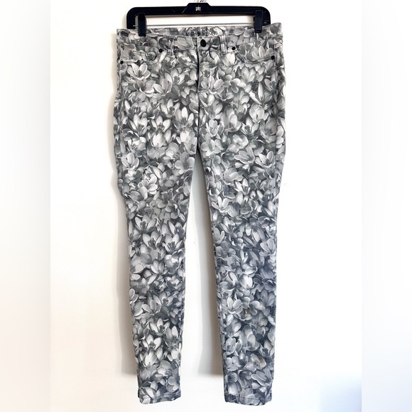 Michael Kors Pants - Michael Kors Gray Floral Patterned Denim Skinny Jeans Size 6
